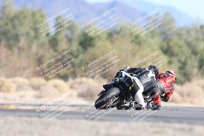 media/Dec-07-2025-CVMA (Sun) [[3e7d2de5dc]]/Race 12- Formula 40 MW and LW/